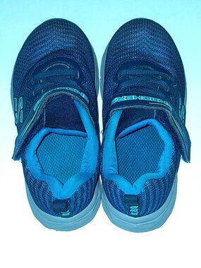 Skechers Lightweight Hook & Loop Sneaker